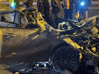 Ankara'da tırın altına giren otomobilde 2 kişi öldü