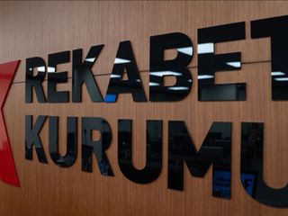 Dizi sektöründe faaliyet gösteren iki firmaya 124 milyon lira ceza