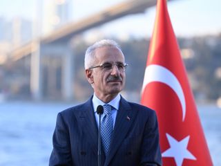 Abdulkadir Uraloğlu: Kasım ayında 46,8 milyon yük elleçlendi