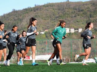 Giresun Sanayispor Kadın Futbol Takımı, 4 oyuncuyu transfer etti