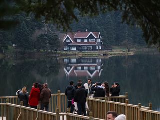 Gölcük Tabiat Parkı’nda kartpostallık manzara