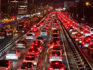 İstanbul’da trafik yoğunluğu yüzde 72’ye ulaştı