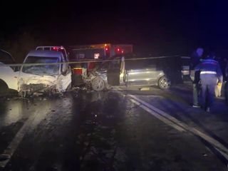 Sakarya'da panelvan ile kamyonet çapıştı: 1 ölü 3 yaralı