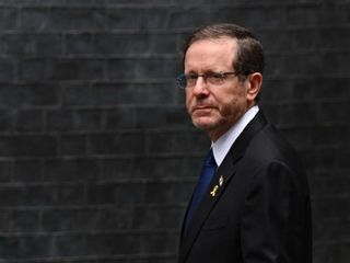 Isaac Herzog'dan, Netanyahu'nun affını isteyen Trump'a yanıt