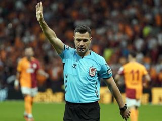 Göztepe - Trabzonspor maçının VAR’ı Cihan Aydın oldu