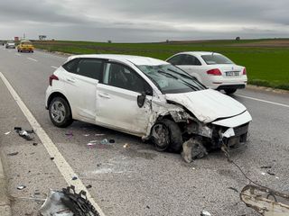 Edirne'de çarpışan aracın defalarca takla attığı kaza kamerada