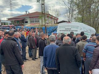 Samsun'da komşusuna ağaç kesiminde yardım ederken hayatını kaybetti