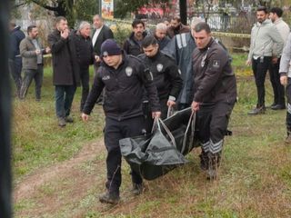 İstanbul'da dere yatağında erkek cesedi bulundu