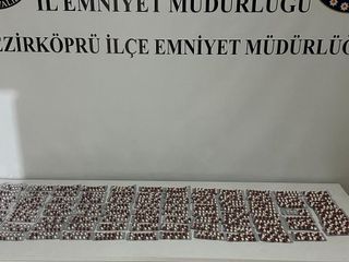 Samsun'da bir araçta bin 308 adet uyuşturucu hap ele geçirildi