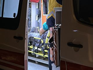 Kütahya'da bir genç annesini darbeden babasını dövdü