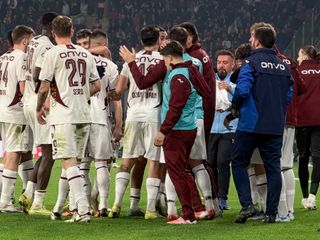 Trabzonspor'a iki kötü haber birden: Beşiktaş maçında yoklar