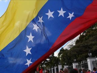 Venezuela'da binlerce yeni asker orduya katıldı