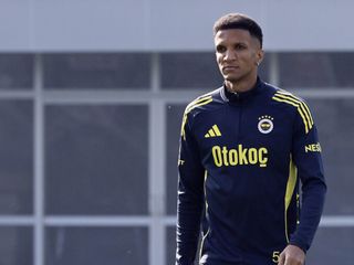 Fenerbahçe'de Rodrigo Becao kadro dışı kaldı