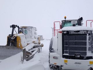 Şırnak'ta etkili olan kar yağışı sonrası birçok yol kapandı