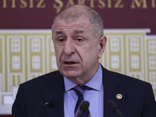 Esad rejiminin devrilmesi kutlandı: Ümit Özdağ sinirlendi