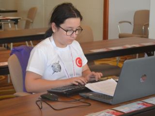 Klavye yarışında Afyonkarahisarlı öğrencilerden dünya şampiyonluğu