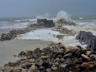 Zonguldak’ta fırtına etkili oldu