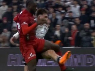 Beşiktaş'tan penaltı beklentisi