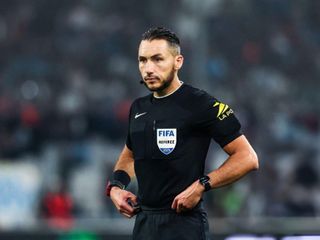 Samsunspor-AEK maçını Fransız hakem Jeremie Pignard yönetecek