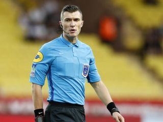 Brann - Fenerbahçe maçını Fransız hakem Willy Delajod yönetecek