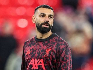 Arne Slot kötü gidişe çözüm bulamadı, Mohamed Salah gemileri yaktı