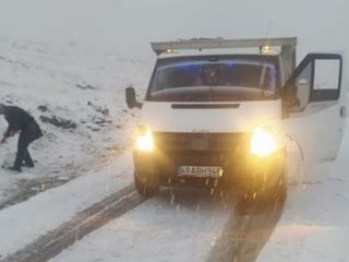 Muş’ta etkili kar yağışı ulaşımı durdurdu