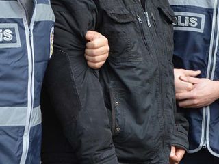 Kayseri’de FETÖ hücre evlerine baskın: 4 gözaltı