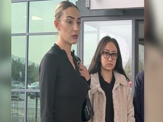 Şarkıcı Güllü'nün kızı Tuğyan Ülkem Gülter ve arkadaşı Sultan Nur Ulu gözaltına alındı