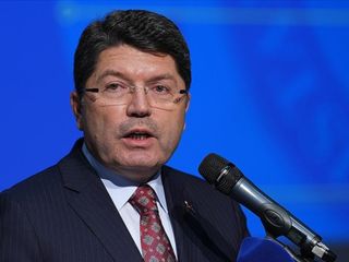 Yılmaz Tunç'tan CHP'ye: Büyüğünüz Kemal Kılıçdaroğlu "arının" diyor