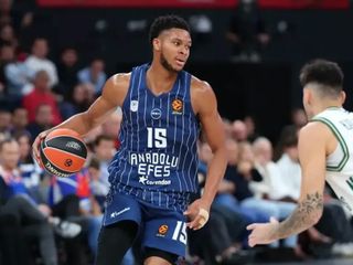 Anadolu Efes, Avrupa Ligi'nde yarın Valencia Basket ile karşılaşacak