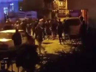 Hatay'da aileler arasında savaşı andıran kavgada evler ateşe verildi
