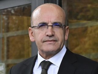 Mehmet Şimşek: Göstergeler, sanayi üretiminin ılımlı artışına işaret ediyor