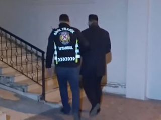 İstanbul'da ambulansa yol vermeyen sürücü yakalandı