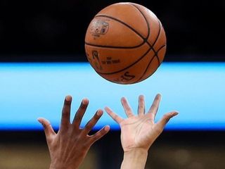 NBA Kupası yarı finalinde Spurs ile Thunder karşılaşacak