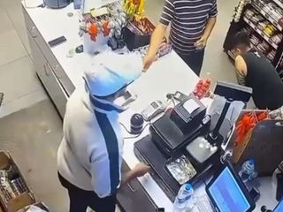 Kocaeli’de kız meselesinde kan aktı: Cinayet anı kameraya yansıdı