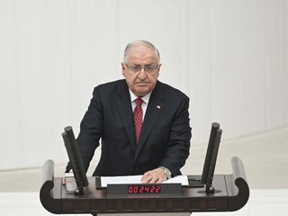 Yaşar Güler: Suriye'deki silahlı unsurlar merkezi yönetime hızlı bir şekilde entegre olmalı