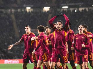 Zeki Çelik asist yaptı! Roma, Celtic'e üç attı
