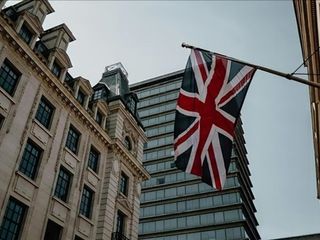 İngiltere'de Müslüman komşusunu öldüren eski asker suçlu bulundu