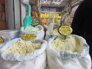 Yılların peynircisi sırrı verdi: Etiket yetmez! Kaliteli peyniri böyle ayırt edin