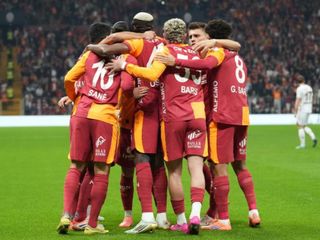 Galatasaray'da Antalyaspor maçı kamp kadrosu belli oldu