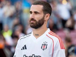 Trabzonspor derbisi öncesi Beşiktaş'tan Rafa Silva kararı