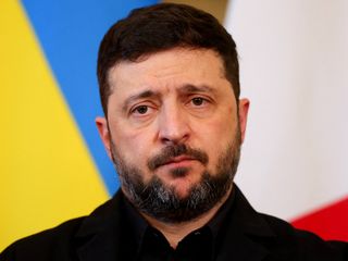 Zelensky: Rusya 30 füze ve 450'den fazla İHA ile saldırı düzenledi