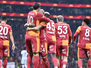 Antalyaspor - Galatasaray maçının ilk 11'leri
