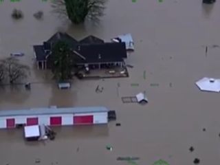 Washington eyaletinde sel alarmı