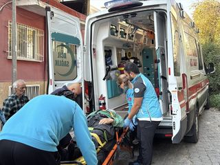 Aydın’da balkon tentesi çöktü: 53 yaşındaki kişi yaralandı