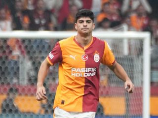 Arda Ünyay: Galatasaray camiasına layık bir oyuncu olacağım