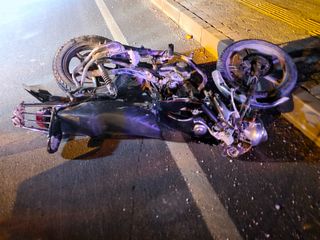 Hatay'da otomobilin çarptığı motosikletteki iki kardeş can verdi