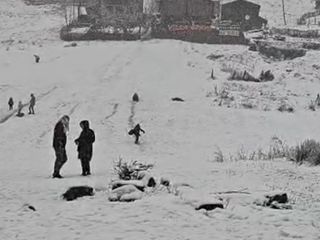 Dünyaca ünlü turizm merkezi Ayder Yaylası beyaza büründü