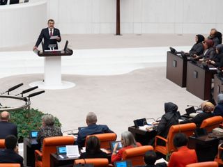 Bakan Yusuf Tekin'den CHP'ye yanıt: Sizin belediyeleriniz neden mülakat yapıyor?