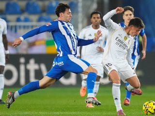 Real Madrid deplasmanda Alaves'i yendi